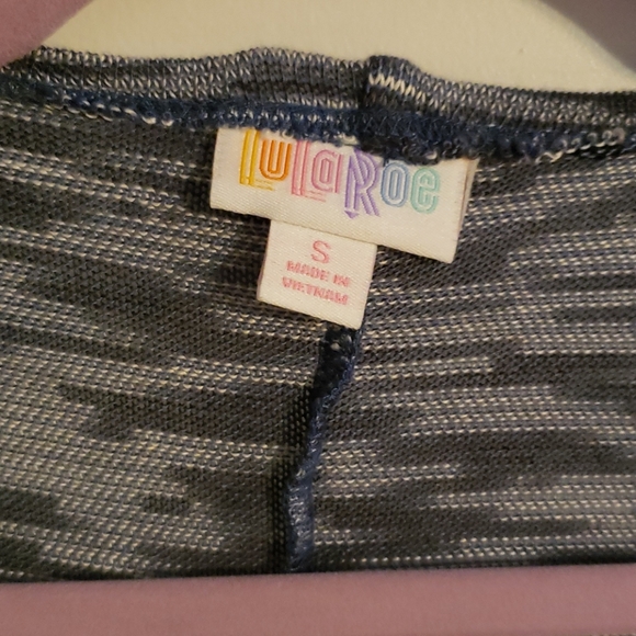 Lularoe Joy - Picture 4 of 4